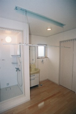 2階洗面・シャワー室